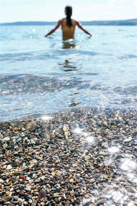 naked women swimming